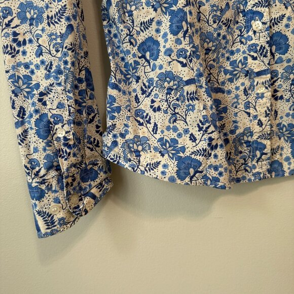 H&M Blue & White Floral Button-Down Shirt Womens Size 8 - Picture 5 of 7